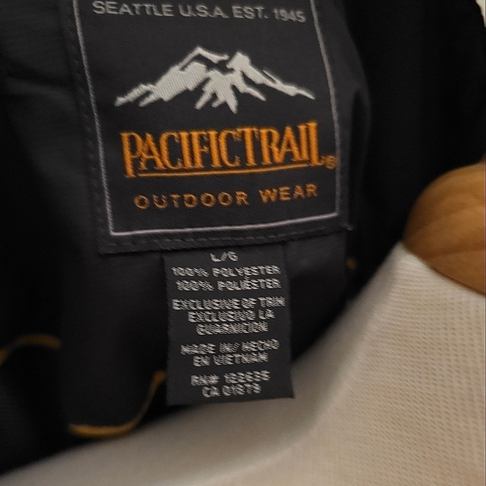 Men's Performance Outerwear Jacket. - image 4